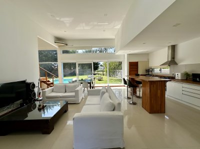 Casa en venta en Punta del Este Marly 