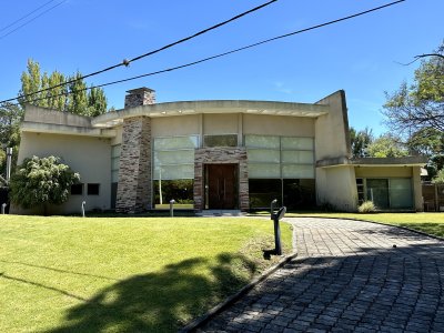 Casa en venta Punta Ballena