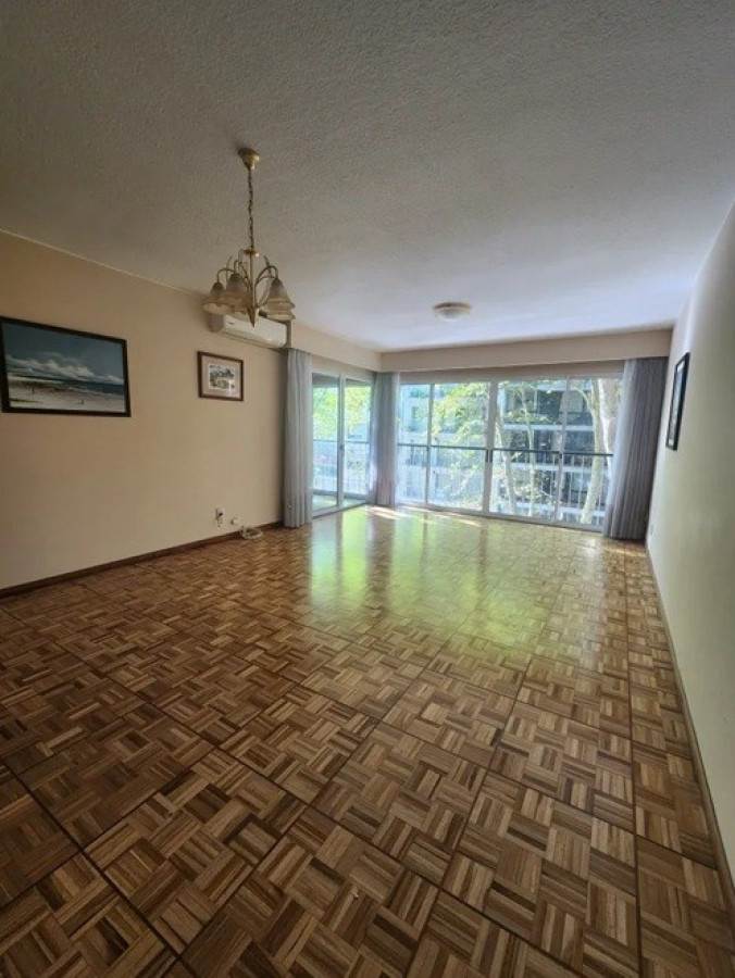 Venta Apartamento 3 dormitorios Pocitos Montevideo