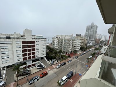 Apartamento en Venta Y alquiler Anual, zona Puerto, Punta del Este