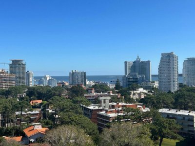 Vendo Apartamento, 2 dormitorio, excelente vista, Punta del este, Maldonado
