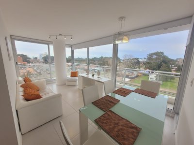Apartamento en Venta - 2 dormitorios Roosevelt con amenties