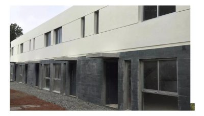 Oportunidad de inversión en Maldonado - 2 dormitorios con patio a estrenar.