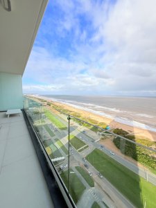 Apartamento en venta - Playa Brava Leparc