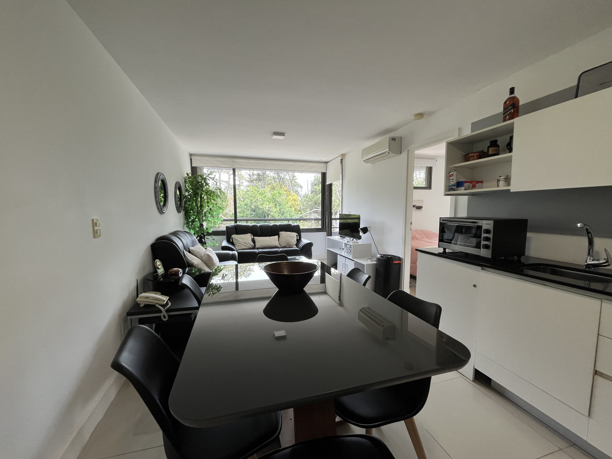 Apartamento en venta - 1 dormitorio edificio con servicios