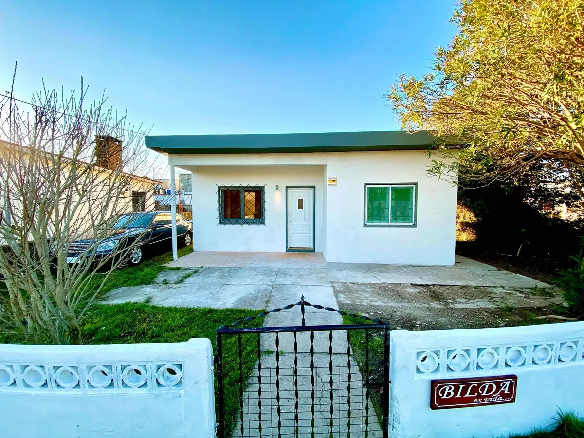Casa en venta - Maldonado 2 dormitorios.