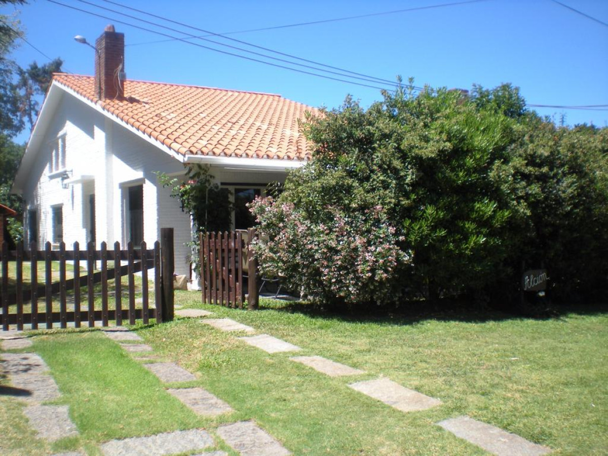 Casa en venta , cantegril , Punta del este 