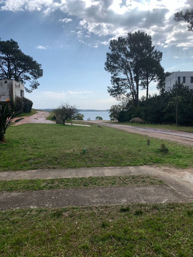 Terreno en venta Club del Lago