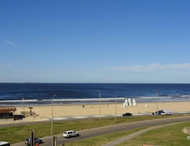 Apartamento en Península, 2 dormitorios en Torre de Categoría