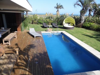 Apartamento 3 Dormitorios en Manantiales en venta