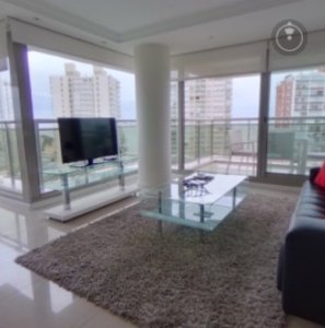 Apartamento en Península, 2 dormitorios en Torre de Categoría
