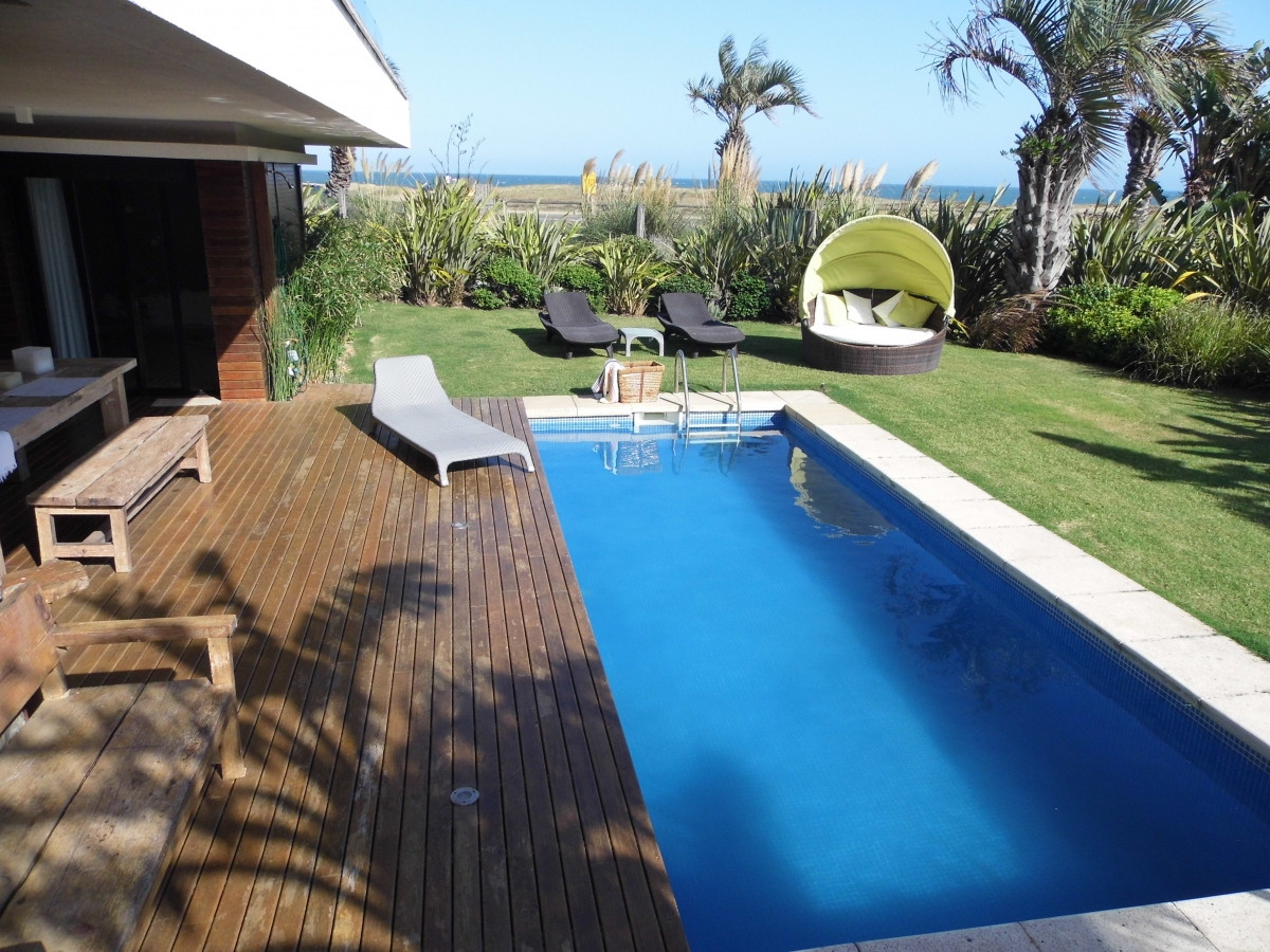 Apartamento 3 Dormitorios en Manantiales en venta