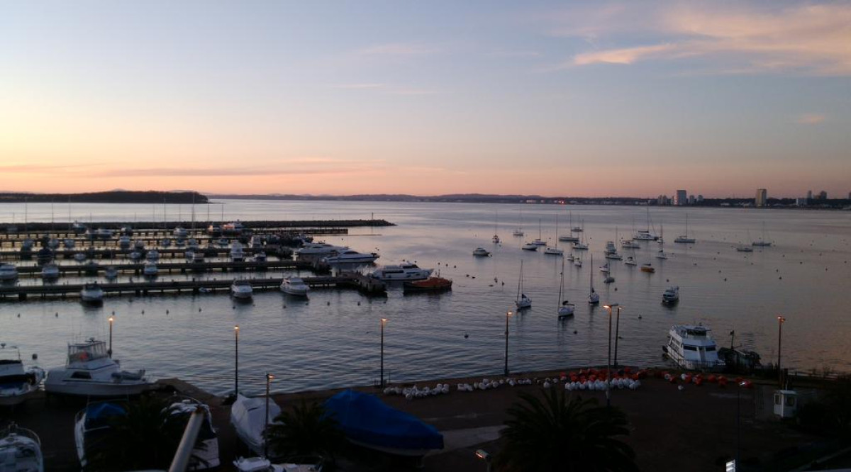 Apartamento de 4 dormitorios en la península de Punta del Este, Gorlero y 21. 