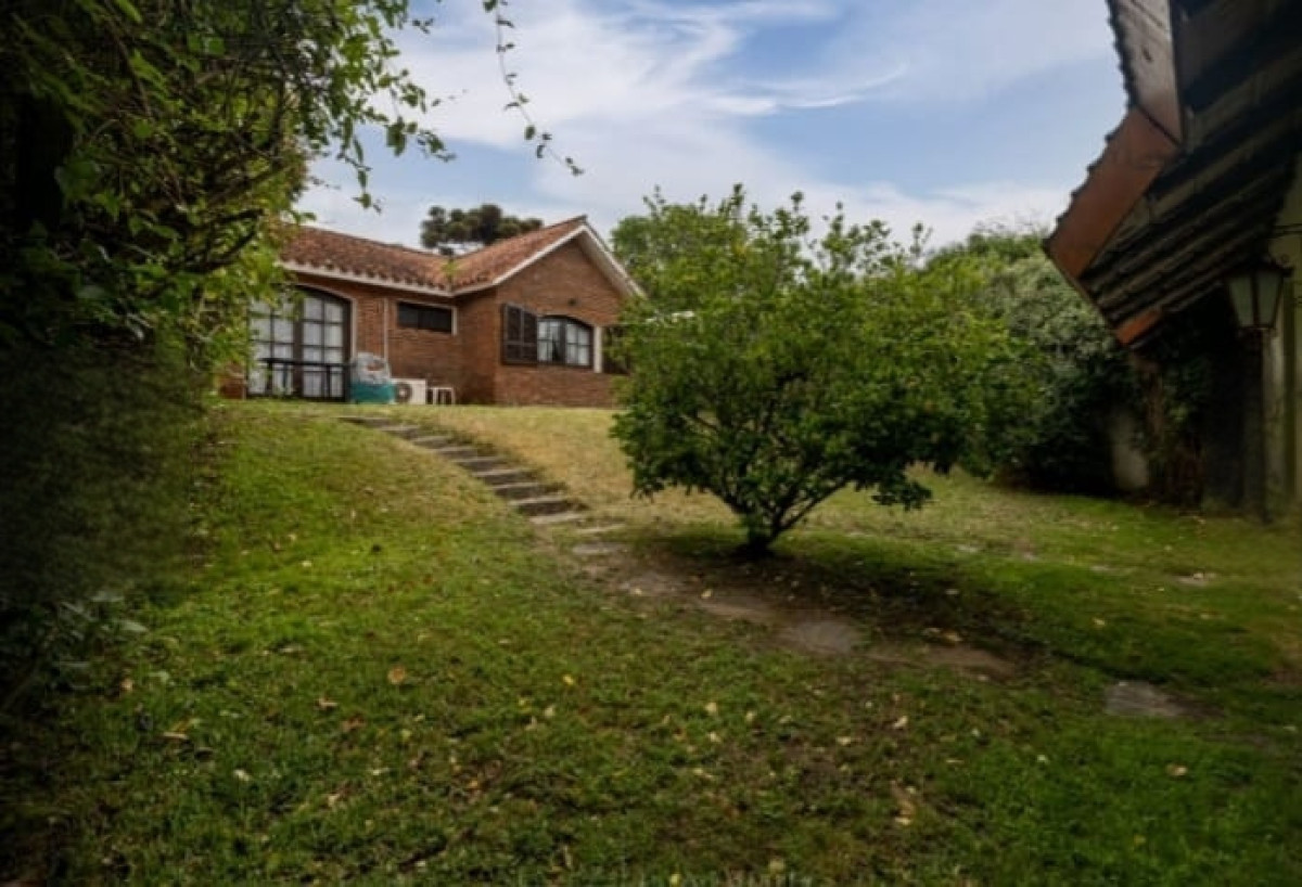 Casa de familia en alquiler de temporada a pasos de Playa Mansa