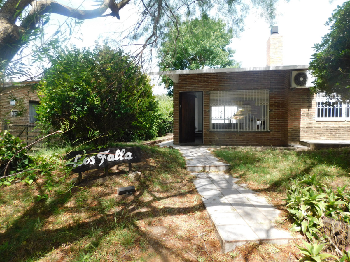 Venta casa 3 dormitorios 2 baños, Country, Piriapolis, Maldonado