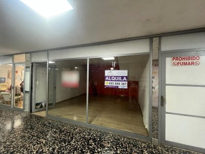 Local comercial en Gorlero en Alquiler Anual