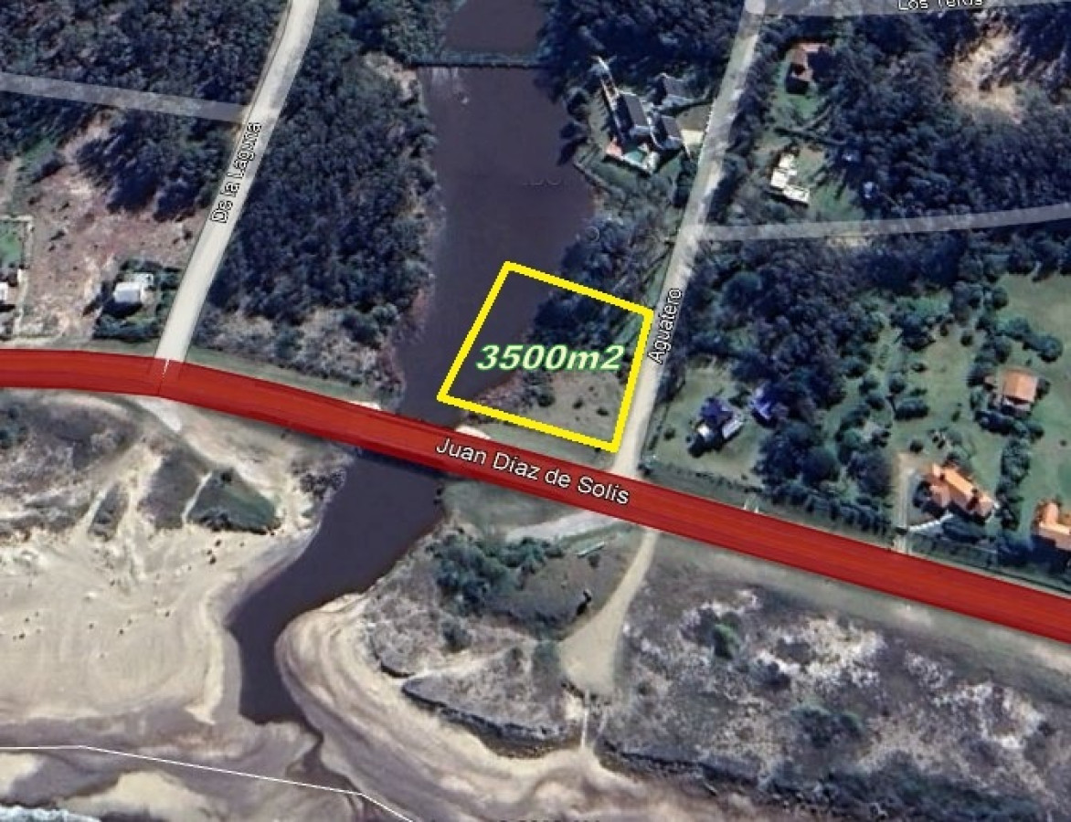 Venta Terreno 3500m2 frente al mar y cañada, Bella Vista, Piriápolis, Maldonado