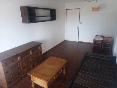 Alquiler apartamento 2 dormitorios en Centro de Maldonado
