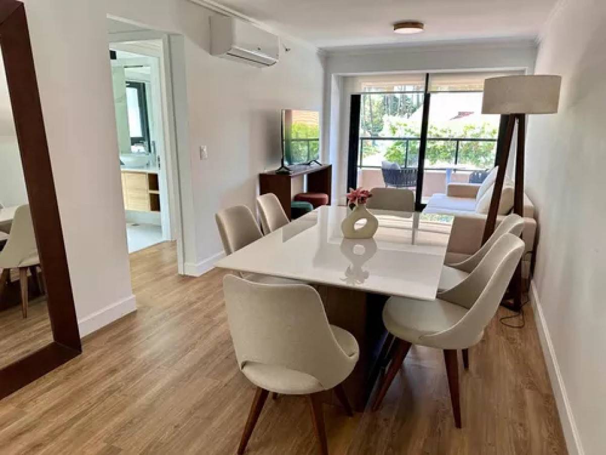 Apartamento 2 Dormitorios Av. Roosevelt, Punta del Este con Amenities