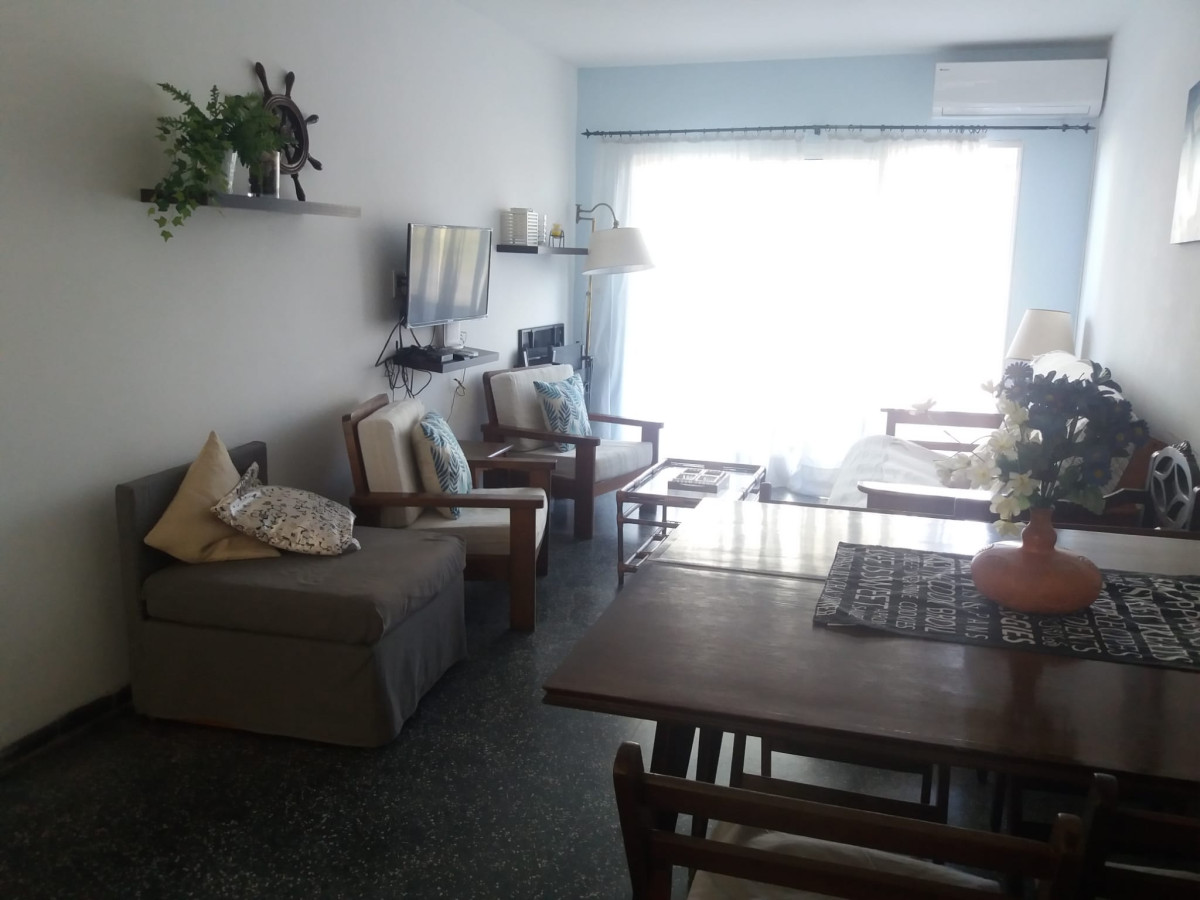 Alquiler Apartamento 2 dormitorios Aidy Grill, Punta del este