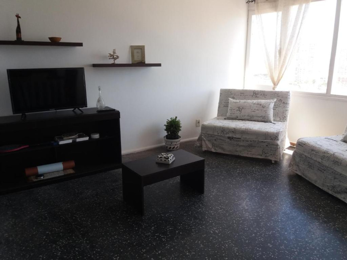 Alquiler Apartamento 2 dormitorios en Punta del este, Aidy Grill