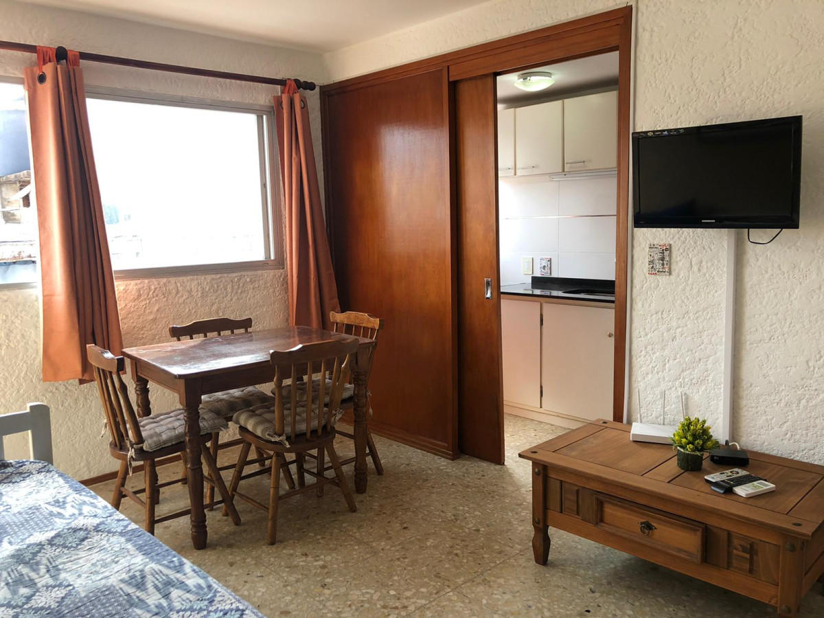 Alquiler Apartamento 1 dormitorio en en Península, Punta del este