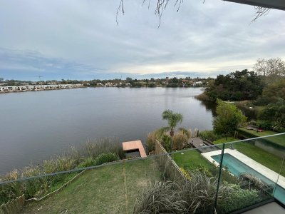 Alquiler de Apartamento 2 Dormitorios  A Estrenar en Parque Miramar