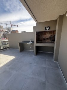 Alquiler apto 1 dormitorio con gran terraza con parrillero