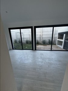 Venta casa duplex 2 dormitorios.