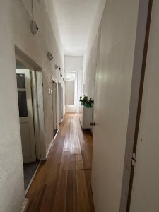 Casa en venta con 3 unidades separadas 