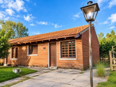 Casa en alquiler - Las Quintitas, Viviendas Policiales