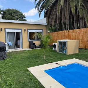 Moderna Casa en Venta | 3 Ambientes + Piscina | Precio: U$D 125.000