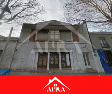 Ex Cine en Venta  Oportunidad Única en el Corazón de Colonia del Sacramento
