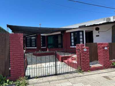 Casa + Local Comercial en Venta sobre Avenida Principal Precio: U$S 250.000