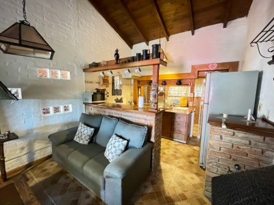  Casa en Alquiler Anual - Colonia del Sacramento