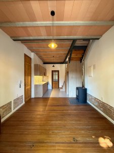 Apartamento Dúplex en Alquiler | Centro de Colonia del Sacramento | Precio: $30.000mes