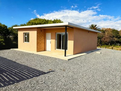 Casa en Alquiler Anual - Barrio Privado, Colonia del Sacramento