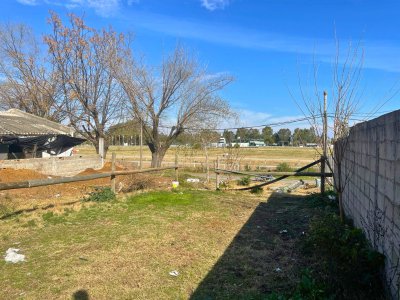 Lote de 514 m² frente al Hipódromo de Colonia