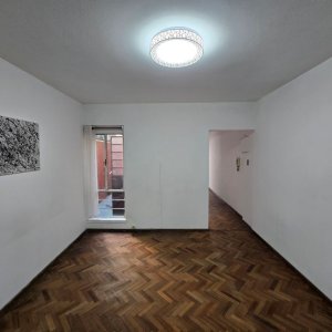 Alquiler apartamento en Ciudad Vieja 1 dormitorio con patio.