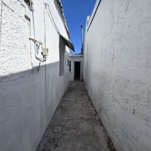 Alquiler apartamento en Cerro 2 dormitorios y 1 baño sin gastos comunes.