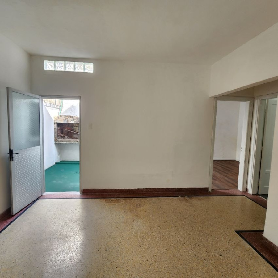 Venta Apartamento Ideal Inversión En Unión 1 Dormitorio, Patio Y Bajos Gastos Comunes.