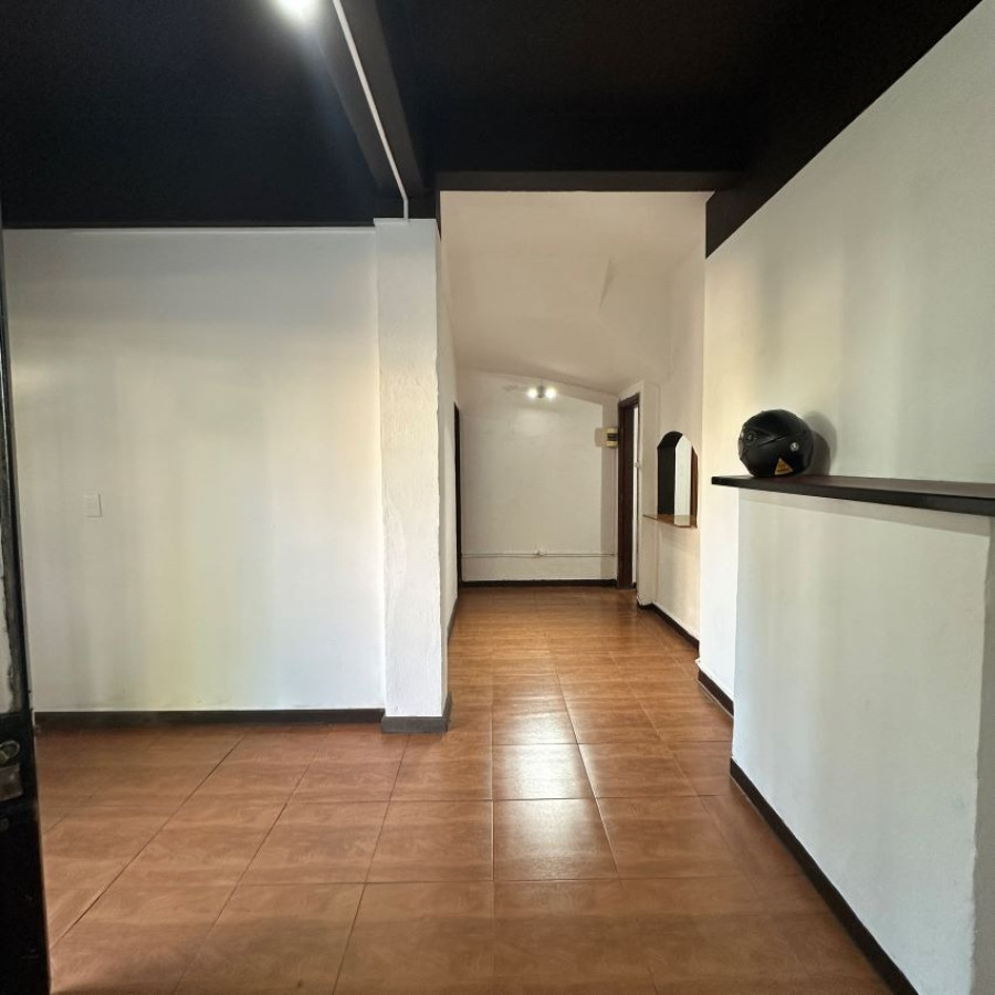 Venta Ideal Inversor Con Renta Apartamento En Barrio Sur 1 Dormitorio Sin Gastos Comunes.