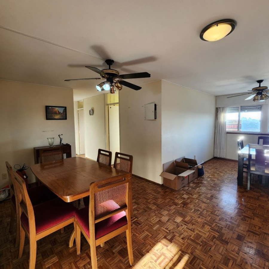 Venta Apartamento Nuevocentro Shopping, 3 Dormitorios.