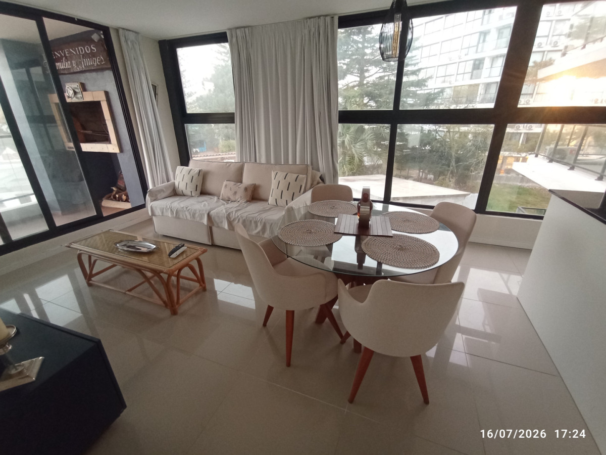 MODERNO APARTAMENTO SOBRE AVDA. ROOSEVELT