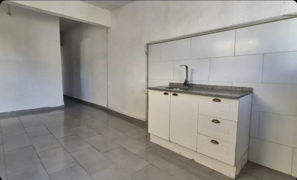 Alquilo Apto en Lomas de Solymar 2 Dorm Al Fondo