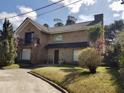 Alquiler temporada casa 3 dormitorios punta del este