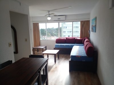 Apartamento de 1 dormitorio en venta en Punta del este 