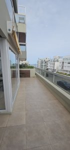 Apartamento en venta de 1 dormitorio en punta del este con balcon 