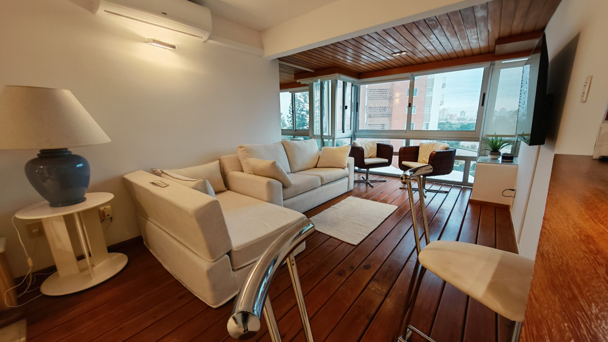 Apartamento en alquiler anual 2 dormitorios en punta del este zona mansa