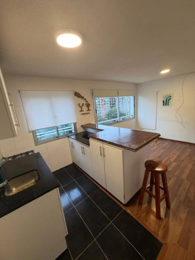 Apartamento en Alquiler - Pocitos 